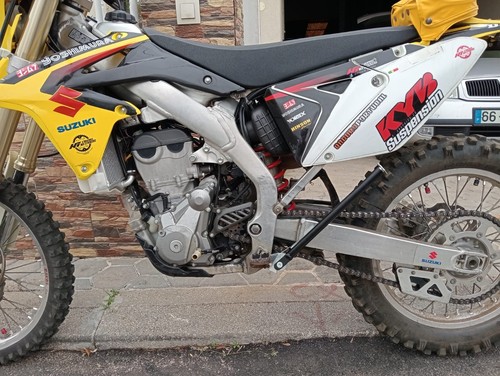 Suzuki rmz 250 - suzuki, cavalletto